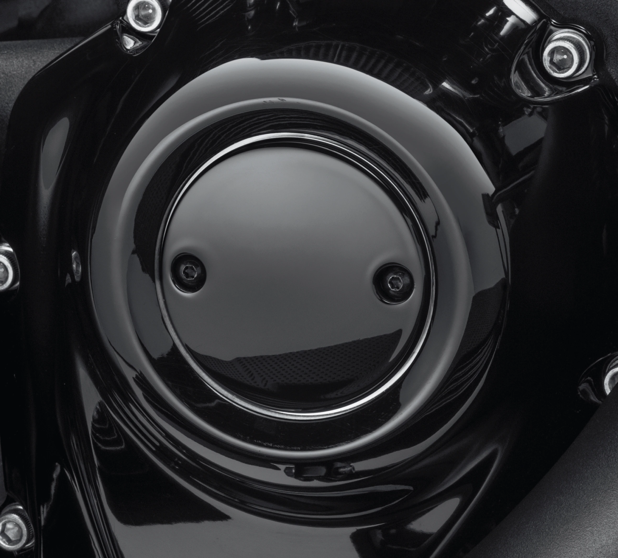 Tapa de Distribución Harley-Davidson® Negro Brillante – Motor Milwaukee-Eight - Imagen 2
