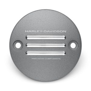 Medallón Tapa de Distribución Harley-Davidson® Colección Adversary – Grafito/Mecanizado – Softail M8