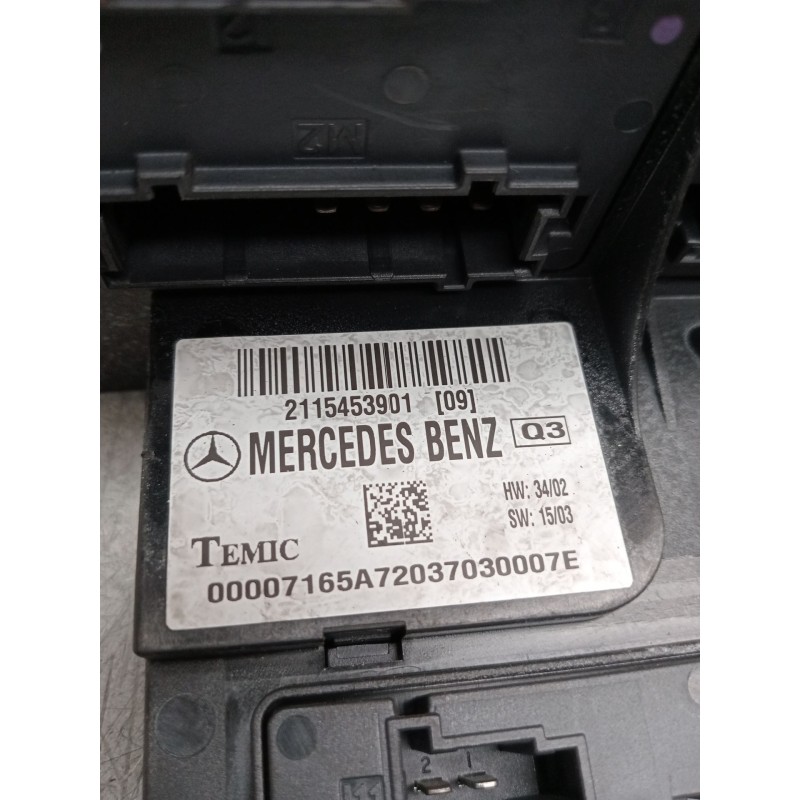 CAJA RELES / FUSIBLES 2115453901 - Imagen 3