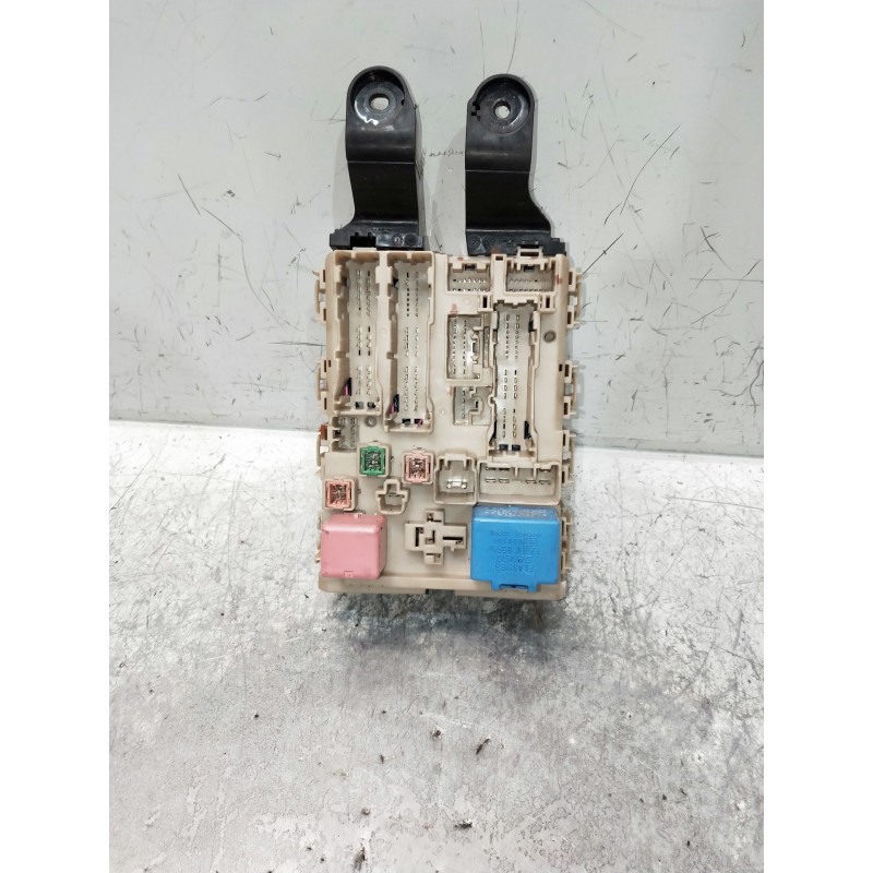 CAJA RELES / FUSIBLES 8273005D20 391413B07