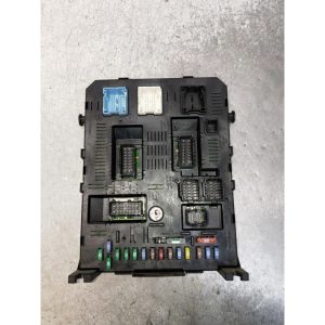 CAJA RELES / FUSIBLES 9660105980 281148373A 216761594